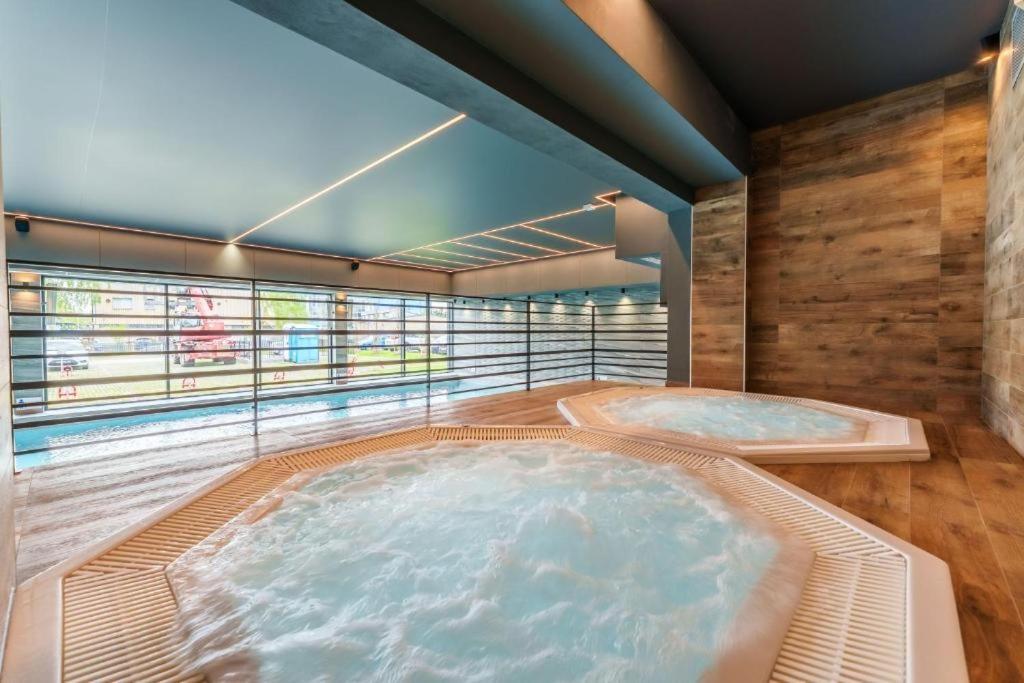 Akces Apartamenty Kasprowicza 20C- Basen, Sauny, Jacuzzi, Silownia W Cenie - Schwimmbad, Saunen, Jacuzzi, Fitnessstudio Im Preis Kolobrzeg Exterior photo